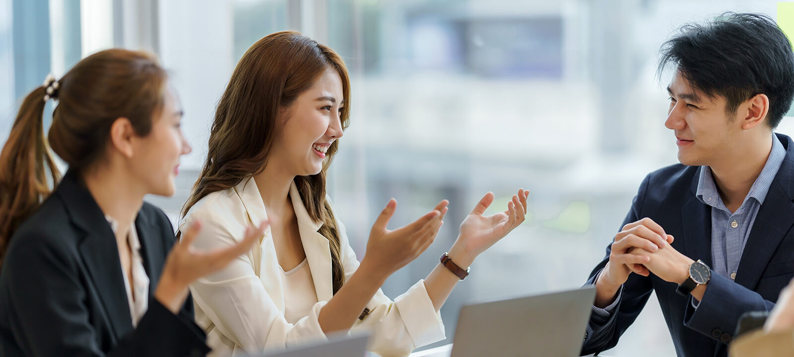 加入我們的團(tuán)隊(duì),相互成長、相互成就。